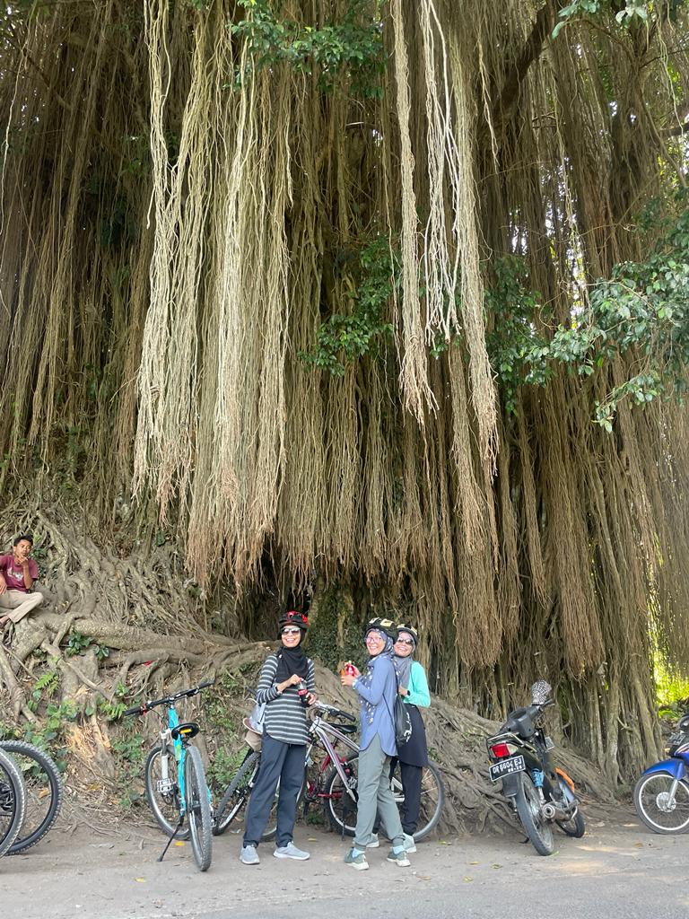 taking a rest for a while under the secret Banyan Tree